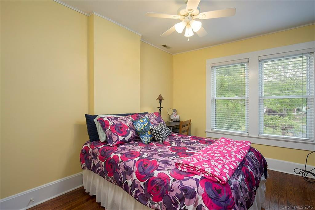 269 Franklin Street - Photo 12