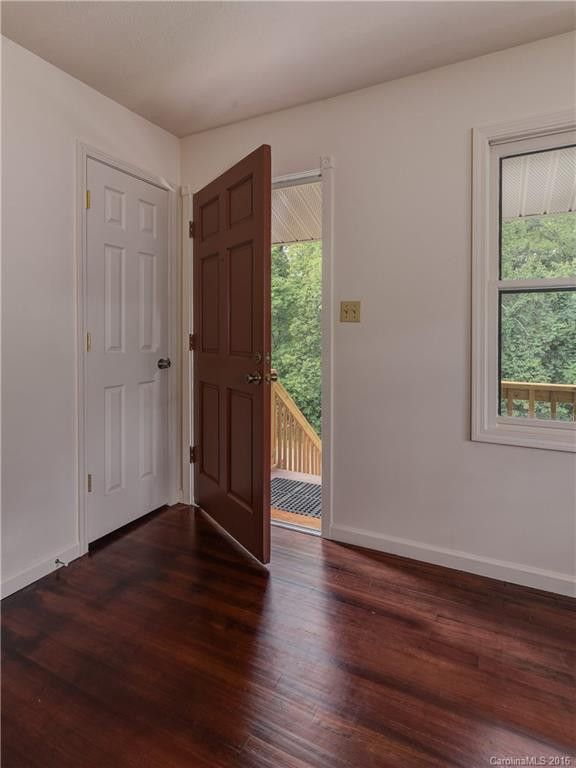 4 Nina Street - Photo 4