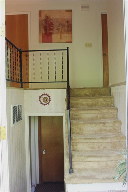 280 Fletcher View Drive - Photo 4