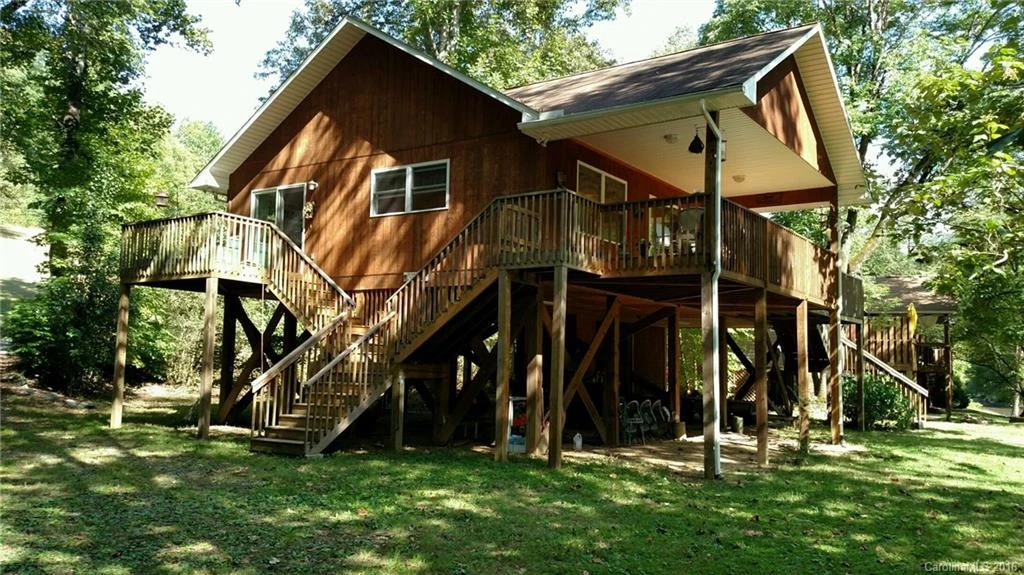 1068 River Road
