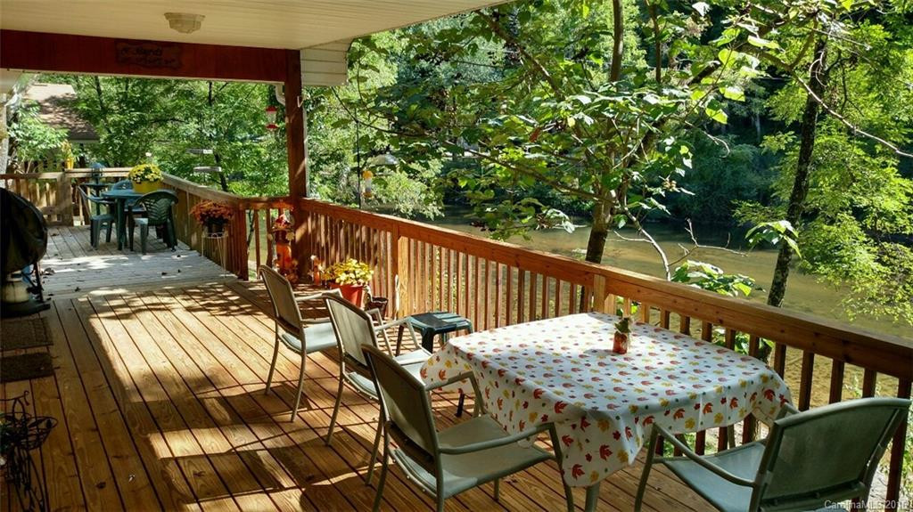 1068 River Road - Photo 10