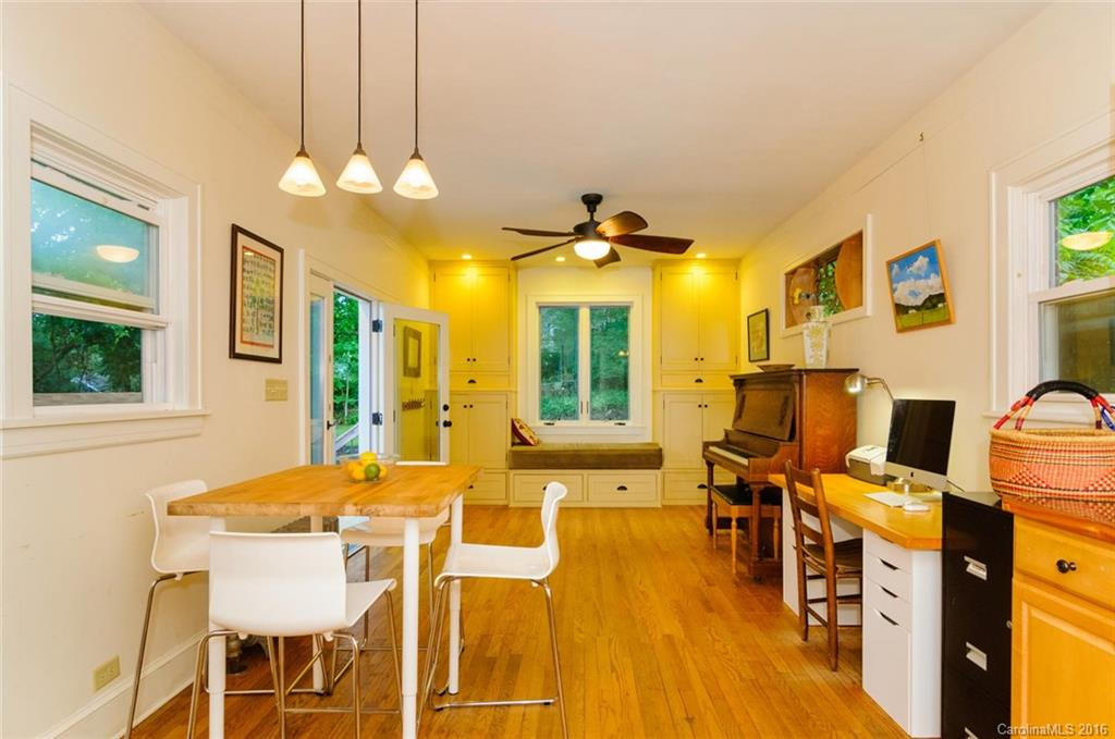 9 Brucemont Circle - Photo 12