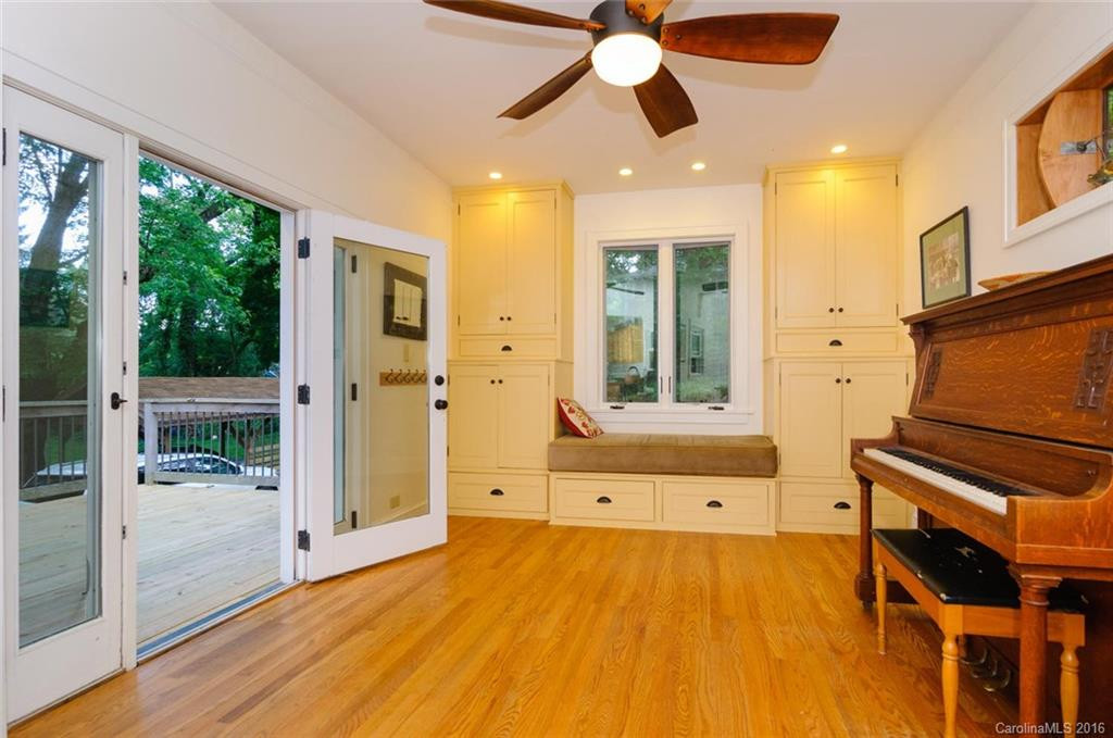 9 Brucemont Circle - Photo 14