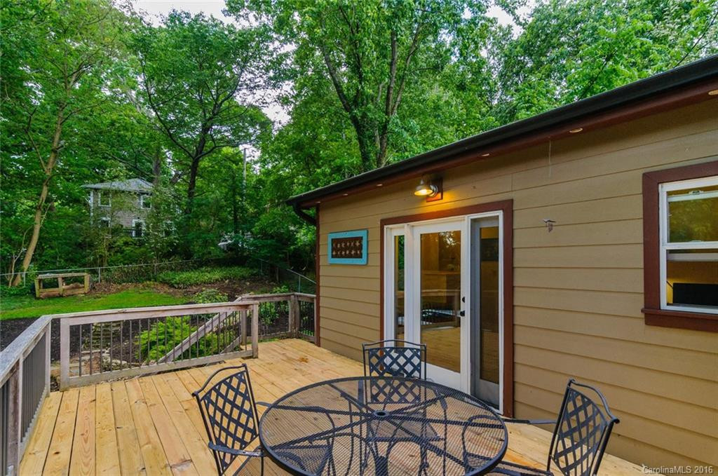 9 Brucemont Circle - Photo 20