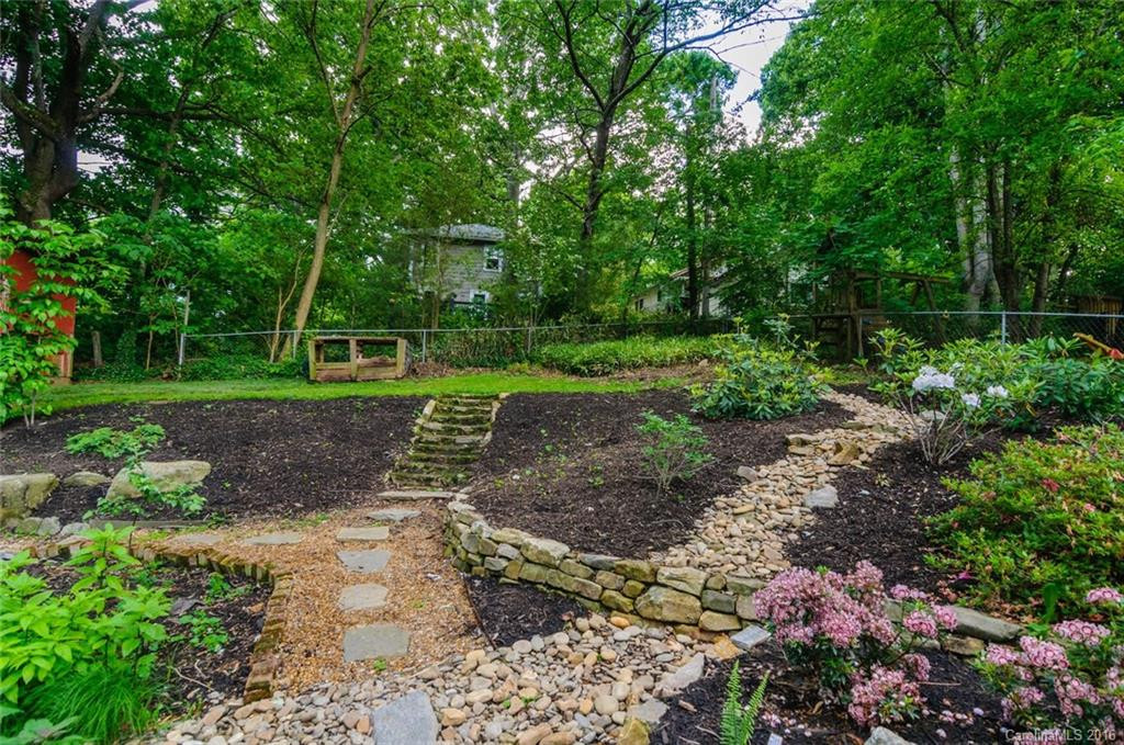 9 Brucemont Circle - Photo 23