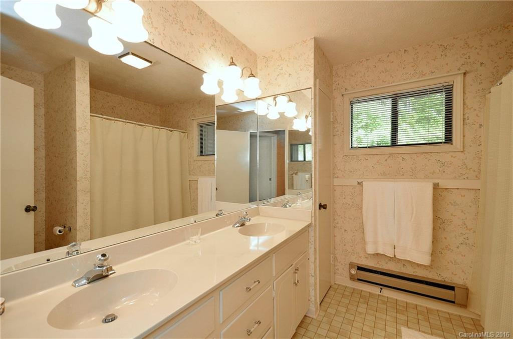 182 Allison Drive - Photo 11