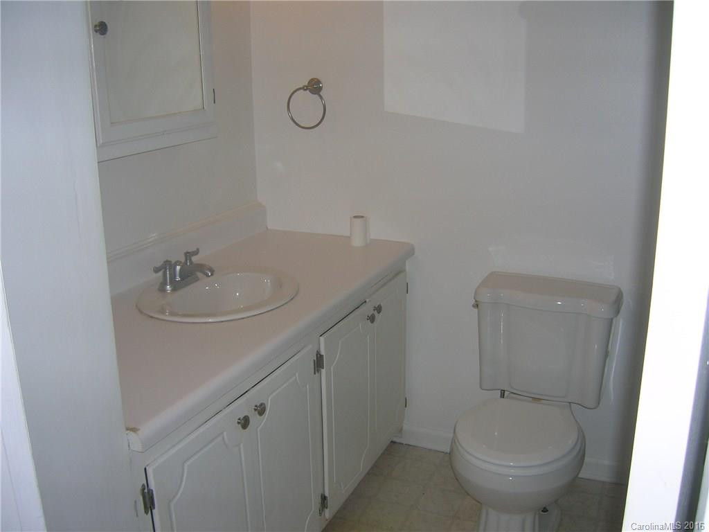 468 Beaverdam Road - Photo 6