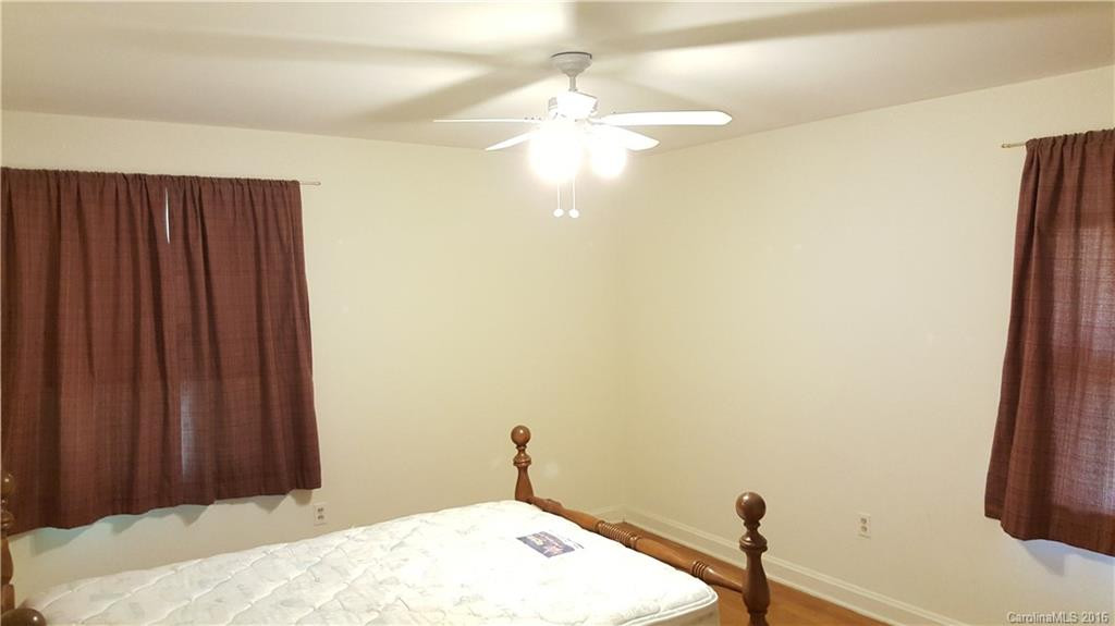 745 Mountain View Road - Photo 11