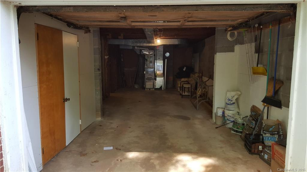 745 Mountain View Road - Photo 17