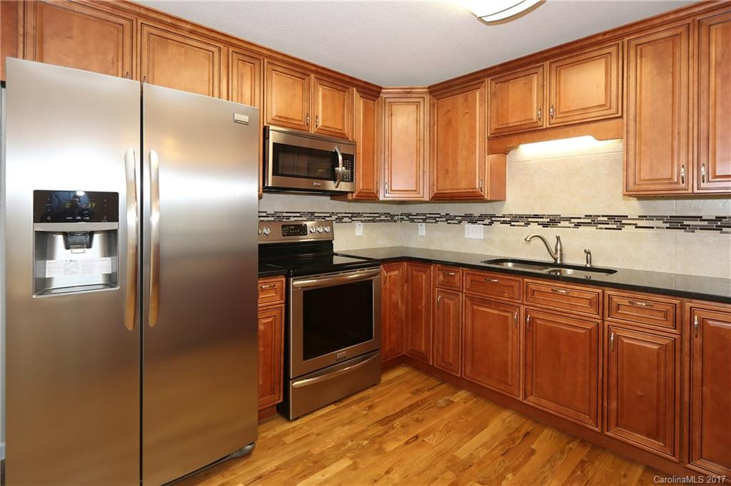 13 Autumn Breeze Drive #1 - Photo 2
