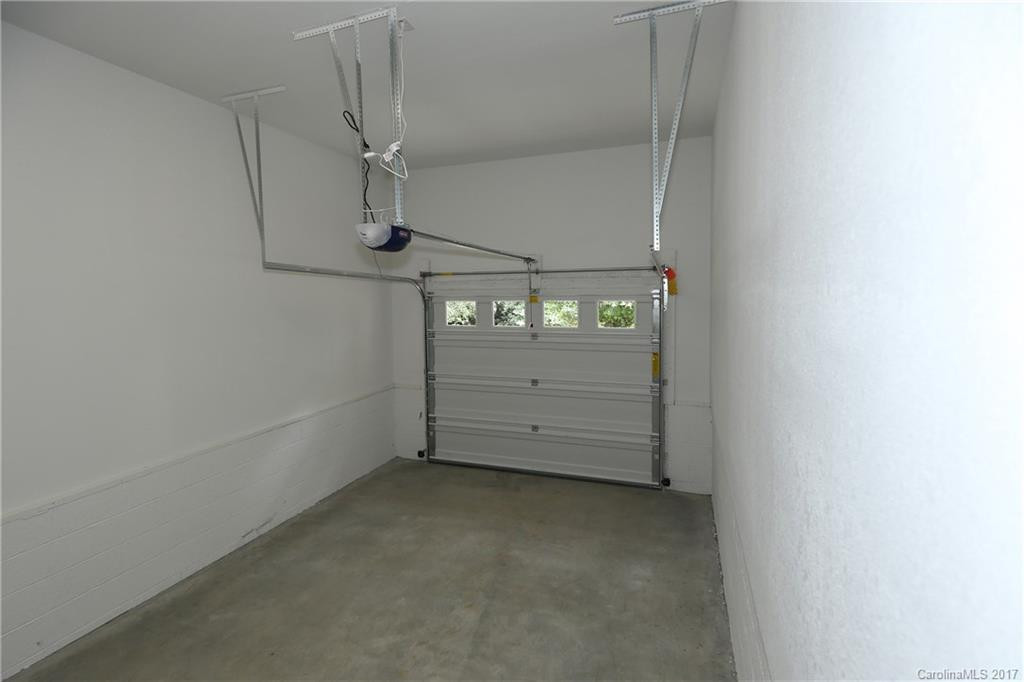 13 Autumn Breeze Drive #1 - Photo 17