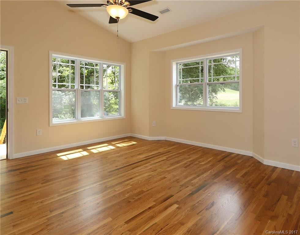 13 Autumn Breeze Drive #1 - Photo 7