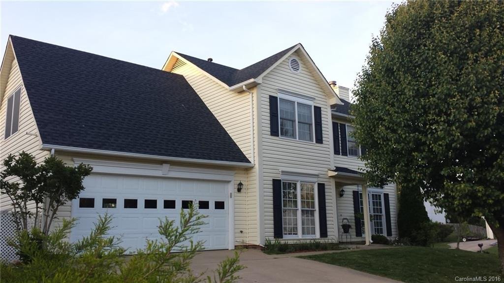 1015 Thorncrest Drive