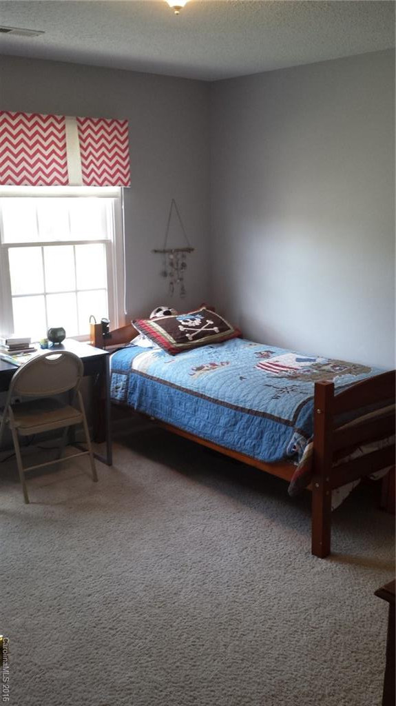 1015 Thorncrest Drive - Photo 10