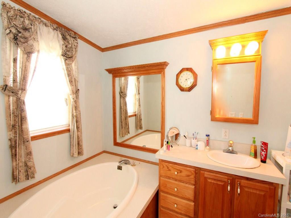 179 Lamonda Drive - Photo 15