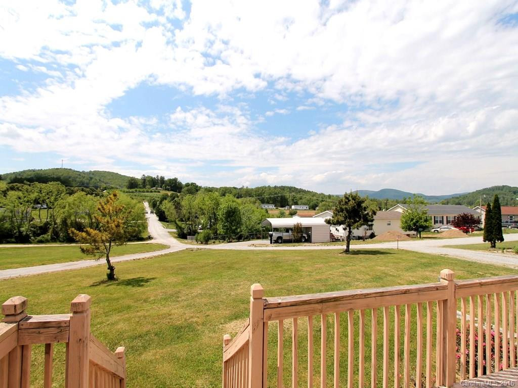 179 Lamonda Drive - Photo 3