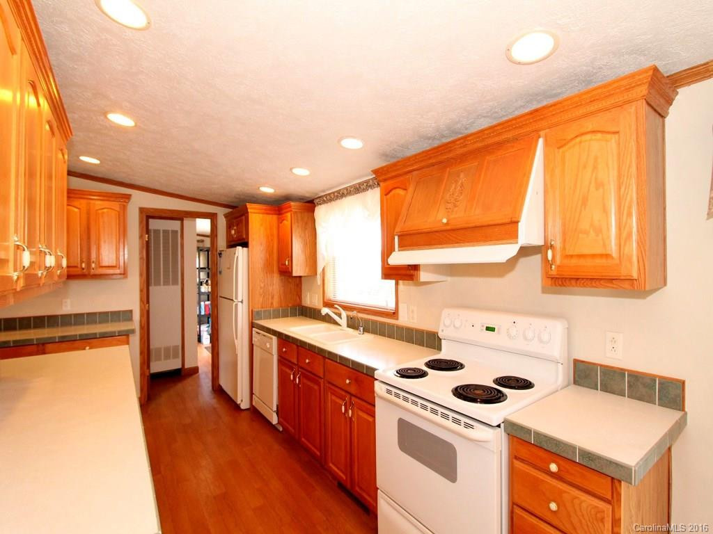 179 Lamonda Drive - Photo 9