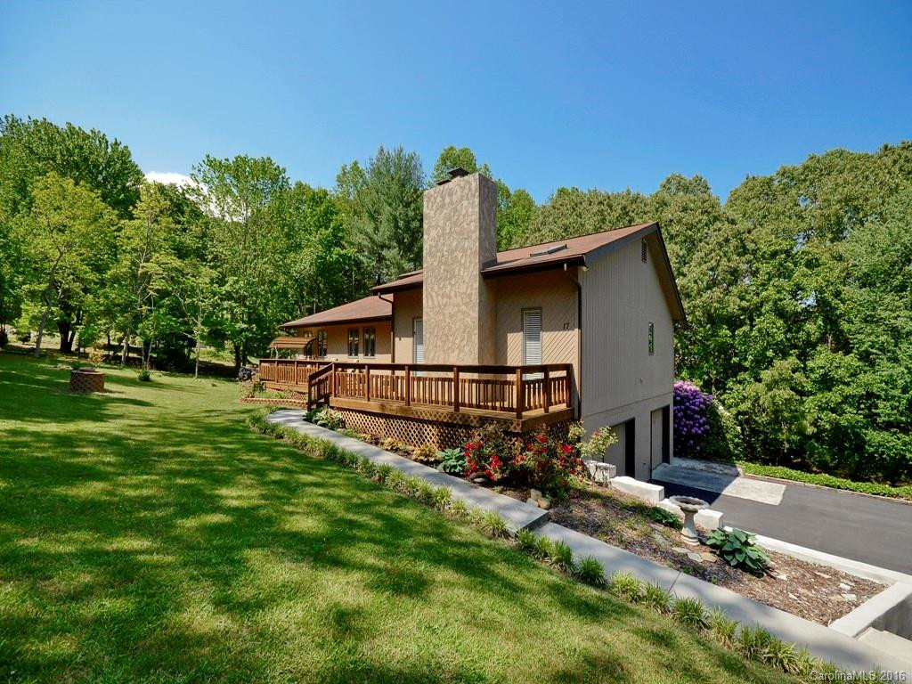 17 Teaberry Lane