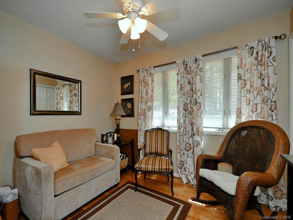 17 Teaberry Lane - Photo 9