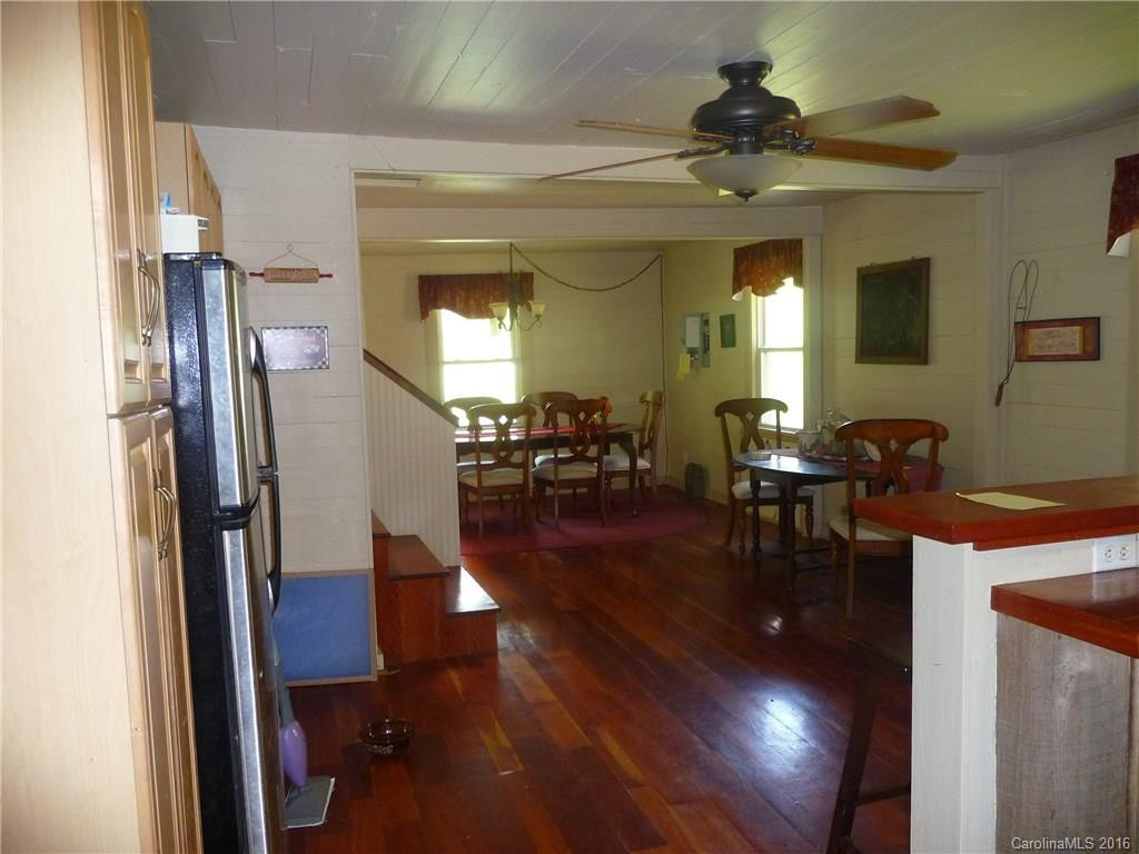 2932 Big Laurel Road - Photo 8