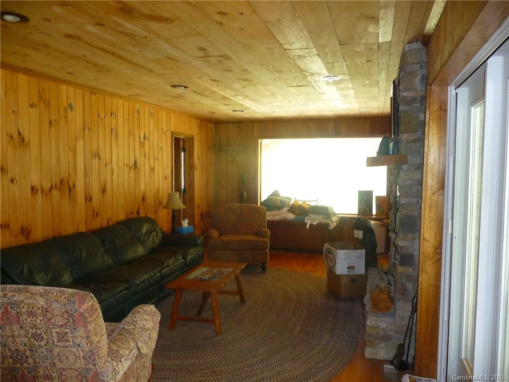 2932 Big Laurel Road - Photo 10