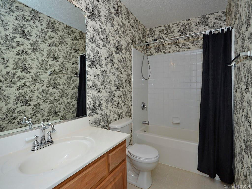 114 Sunberry Trail - Photo 11