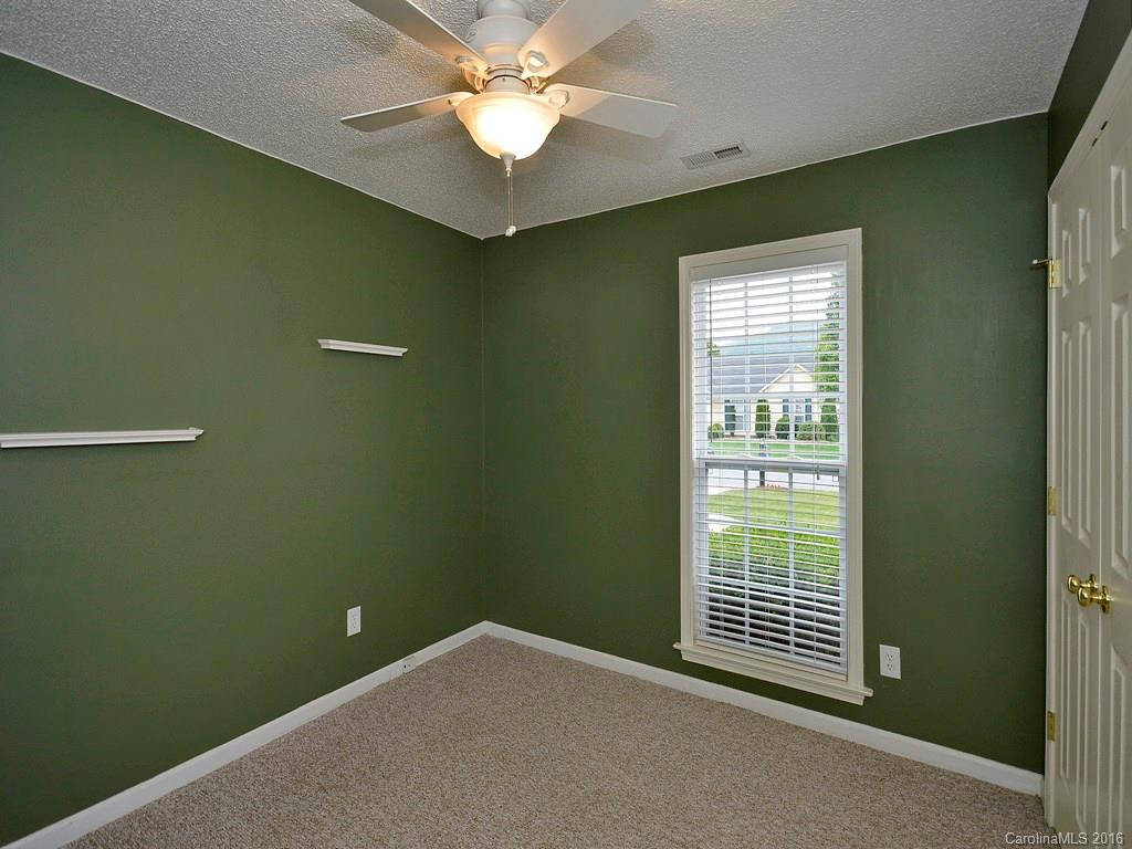 114 Sunberry Trail - Photo 12