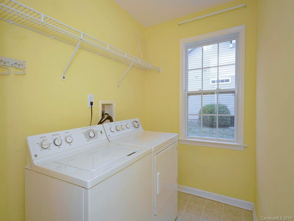 114 Sunberry Trail - Photo 14