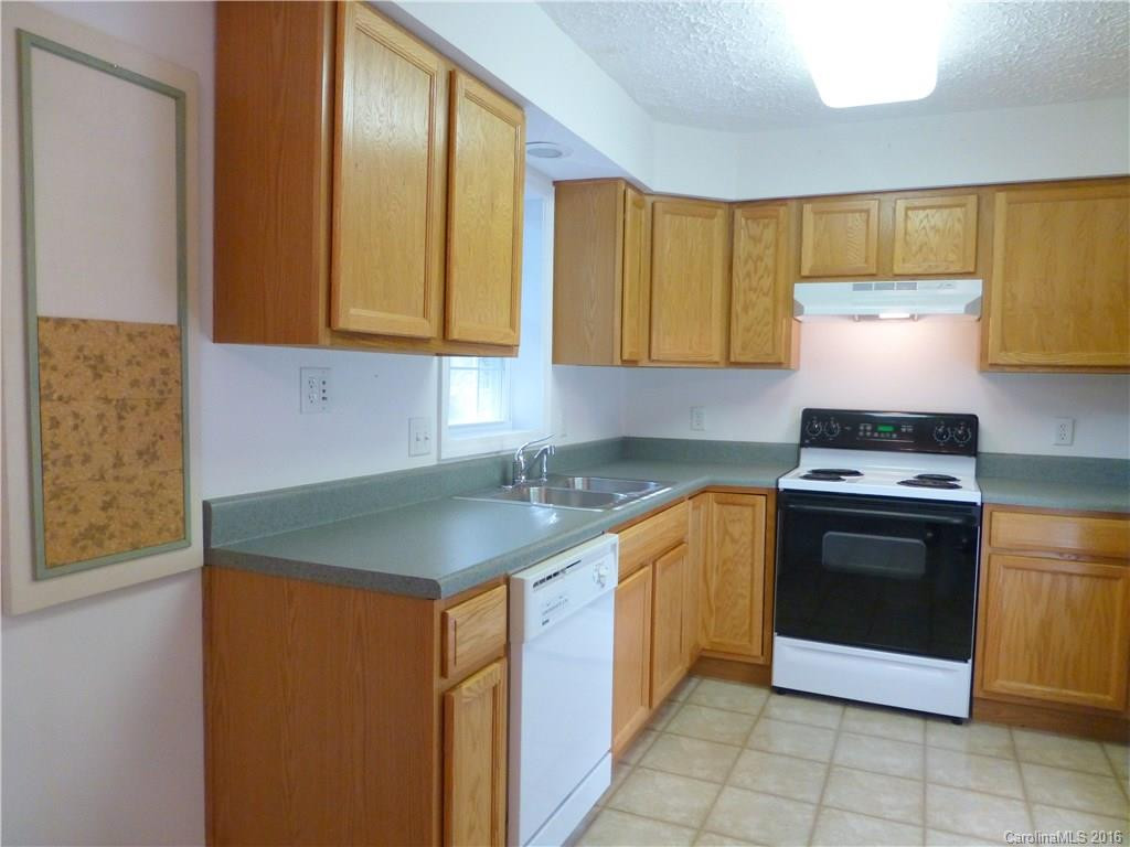 1733 Lower Ridgewood Boulevard #2 - Photo 4