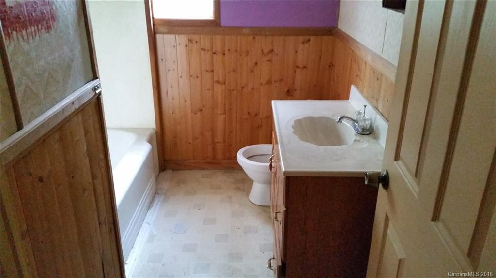 96 Beverly Road - Photo 4