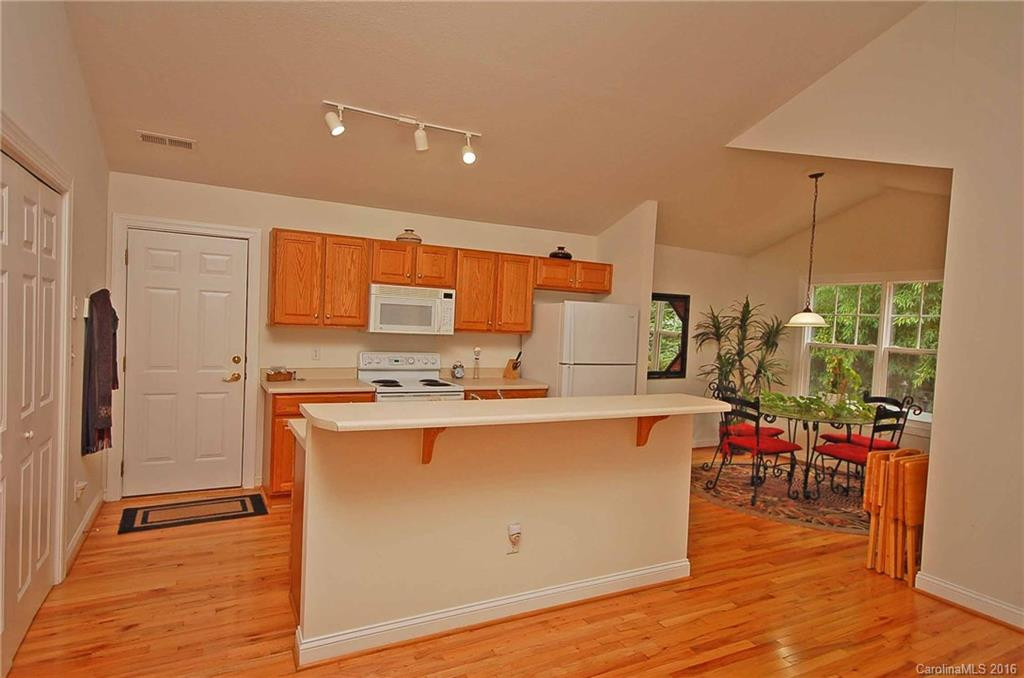 149 Covered Bridge Drive #4-6 - Photo 11