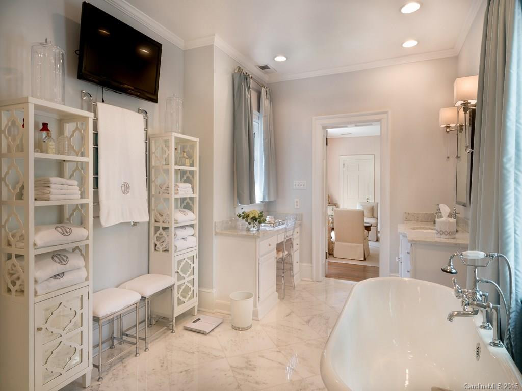 4 Southwood Road #4  & 5 - Photo 17