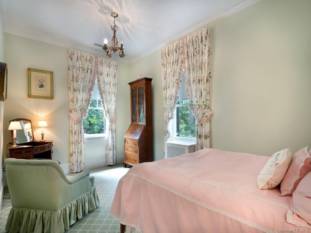 4 Southwood Road #4  & 5 - Photo 18