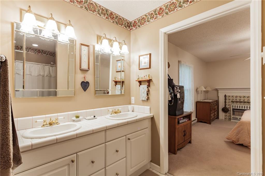115 Little Creek Lane - Photo 18