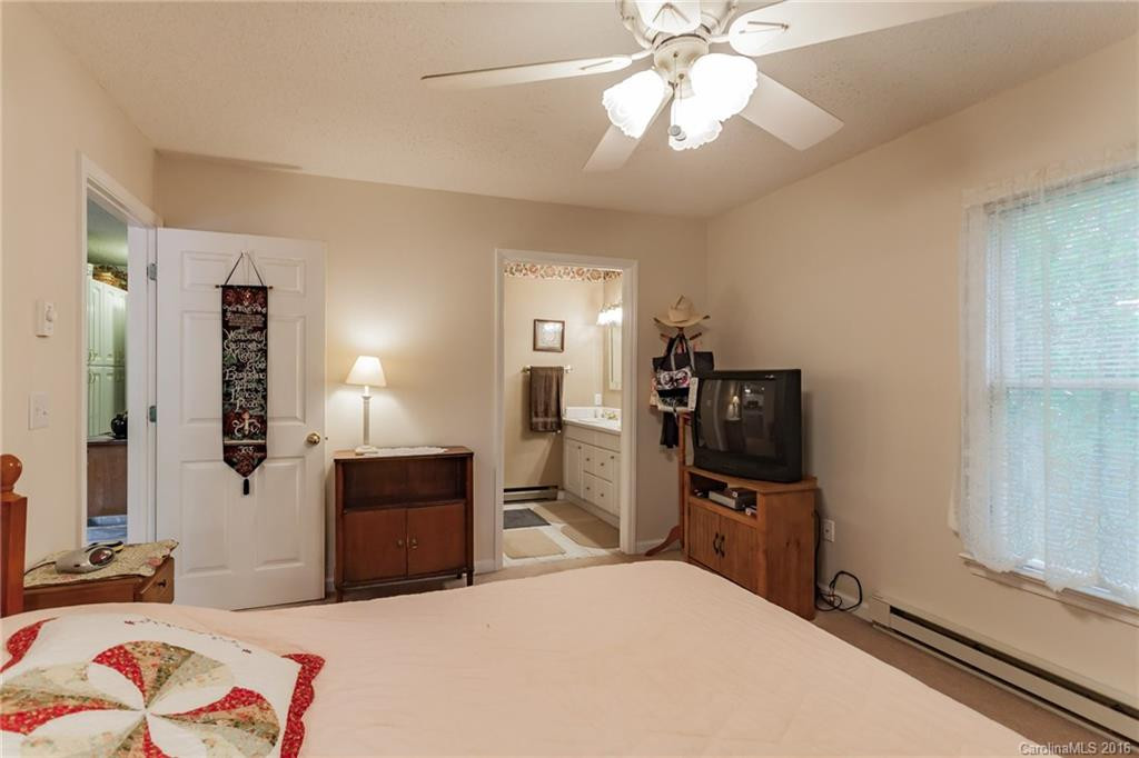 115 Little Creek Lane - Photo 19