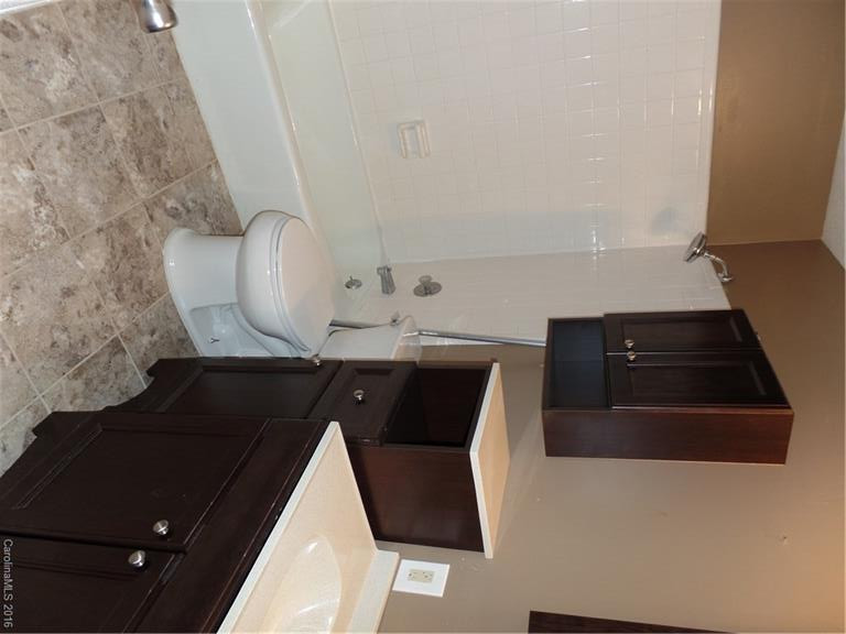 9 Squirrel Hill Drive - Photo 11
