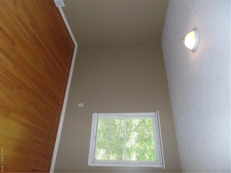 9 Squirrel Hill Drive - Photo 12