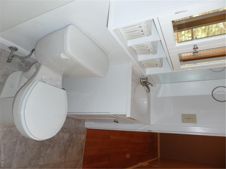 9 Squirrel Hill Drive - Photo 15