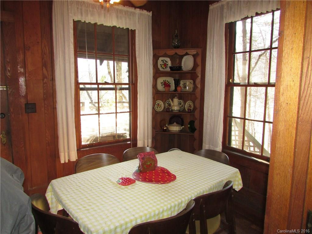 114 Jack London Court - Photo 11