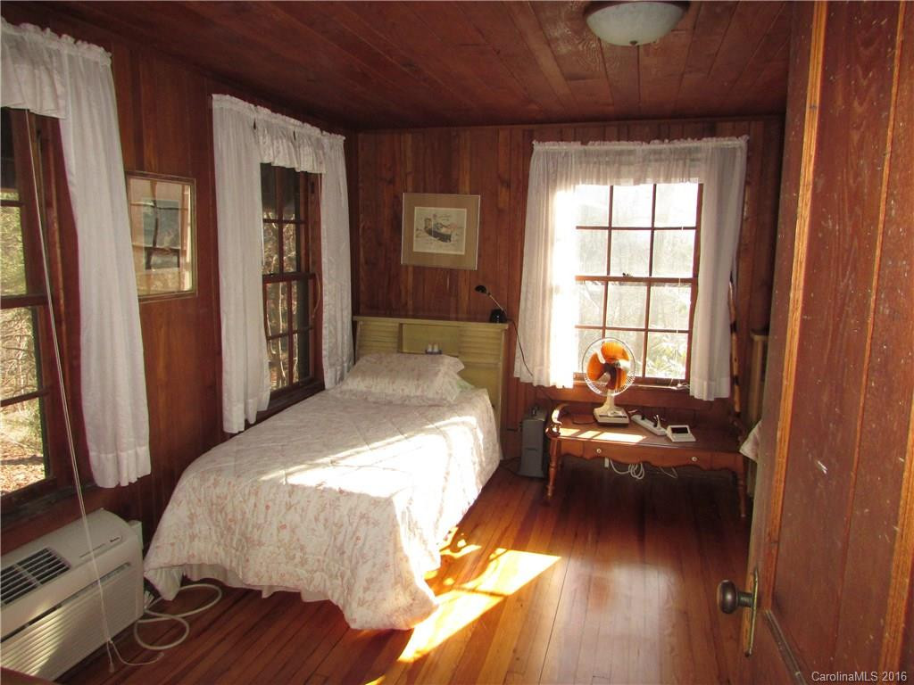 114 Jack London Court - Photo 12