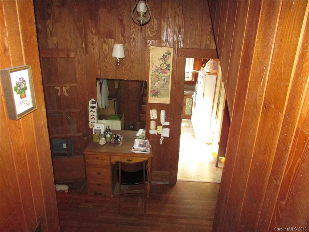 114 Jack London Court - Photo 15