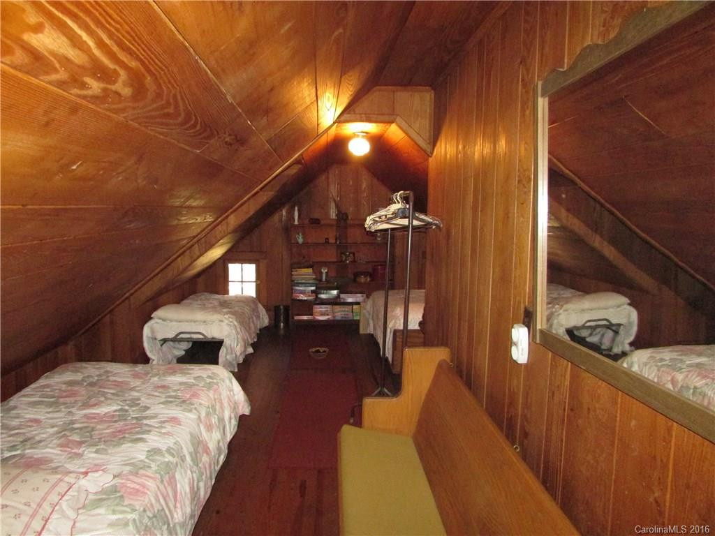 114 Jack London Court - Photo 17