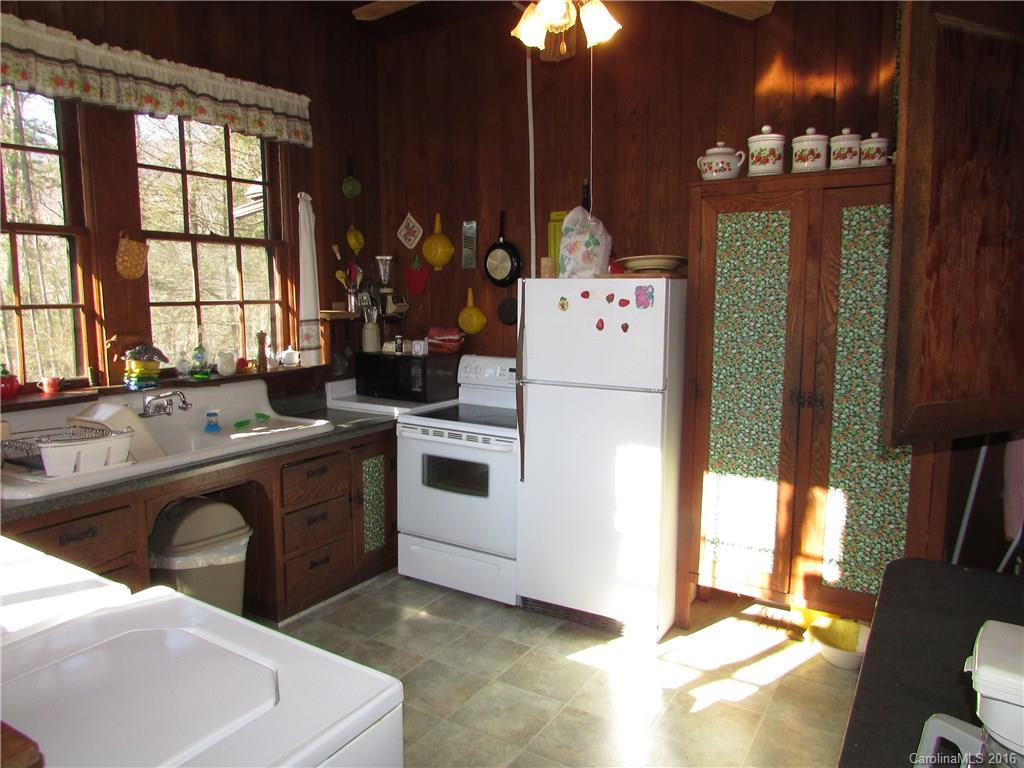 114 Jack London Court - Photo 10