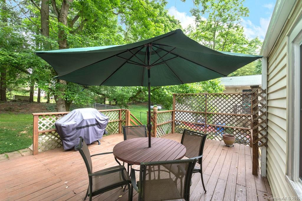 27 McDade Street - Photo 20