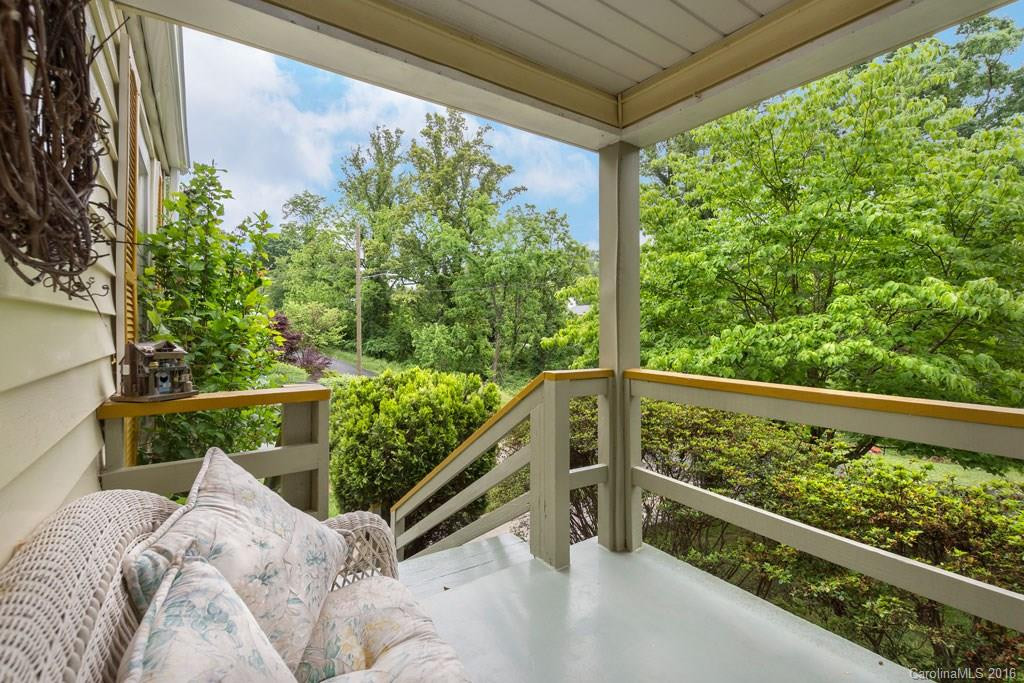 27 McDade Street - Photo 5