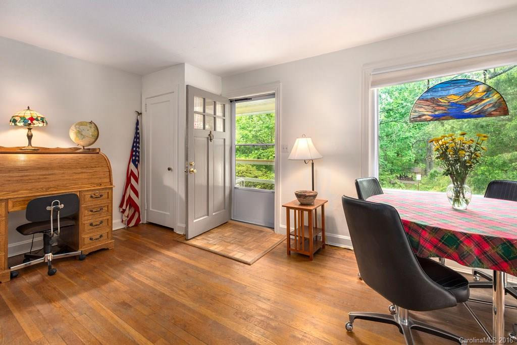 27 McDade Street - Photo 8