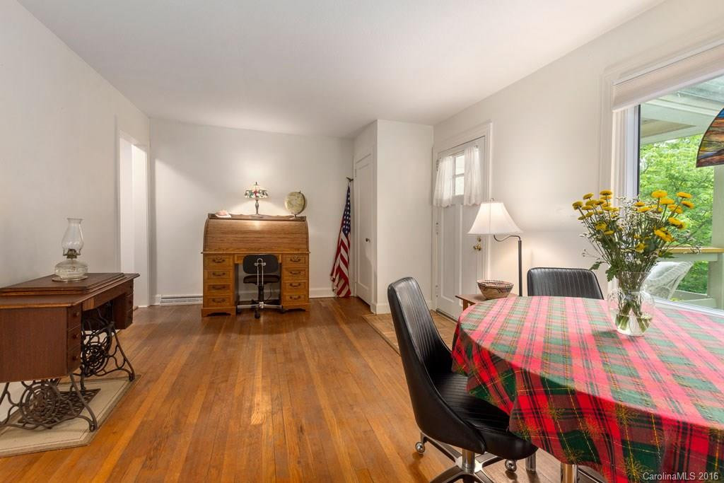 27 McDade Street - Photo 10