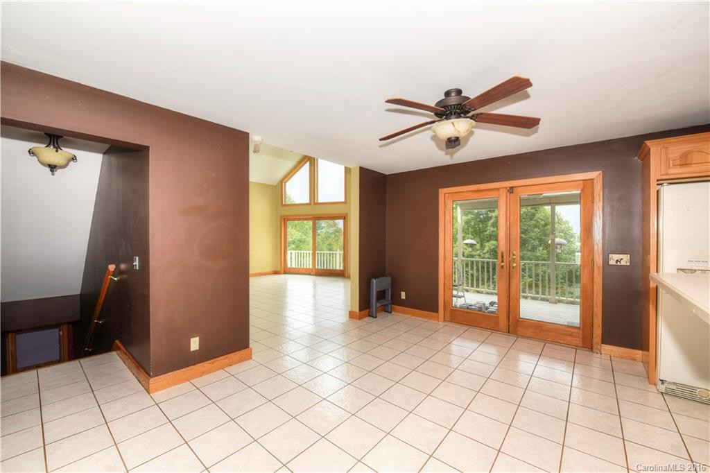 302 Mountain Springs Road - Photo 13