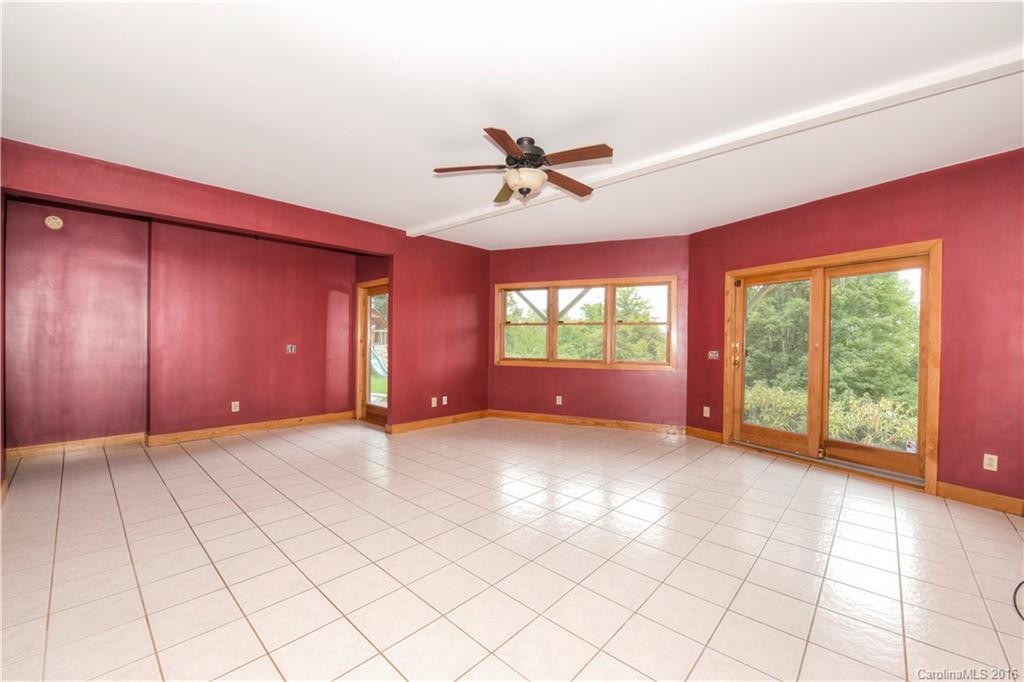 302 Mountain Springs Road - Photo 20
