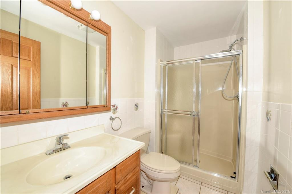 302 Mountain Springs Road - Photo 21